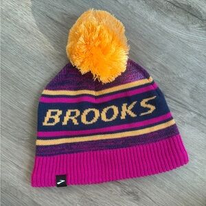 Brooks Running Beanie